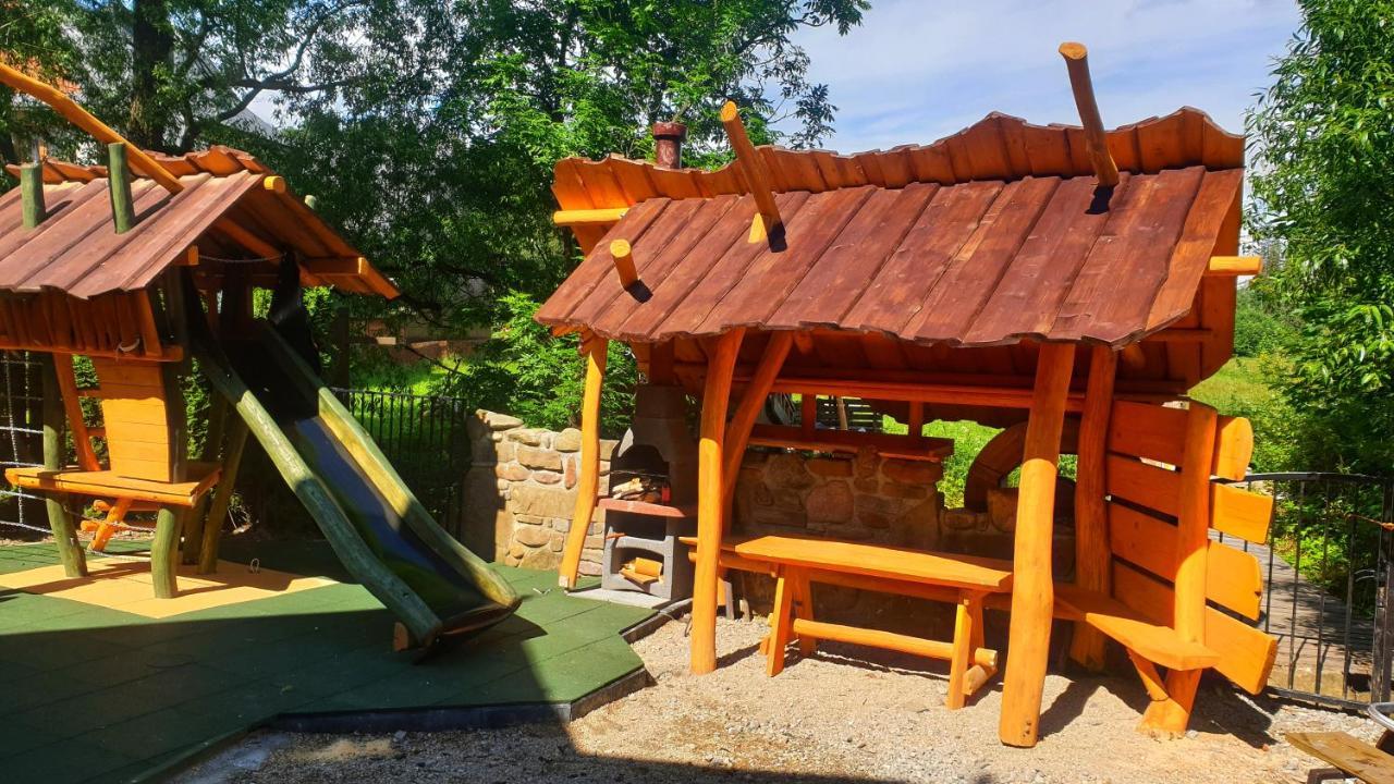 호호우프 Cyrhlica House 빌라 외부 사진